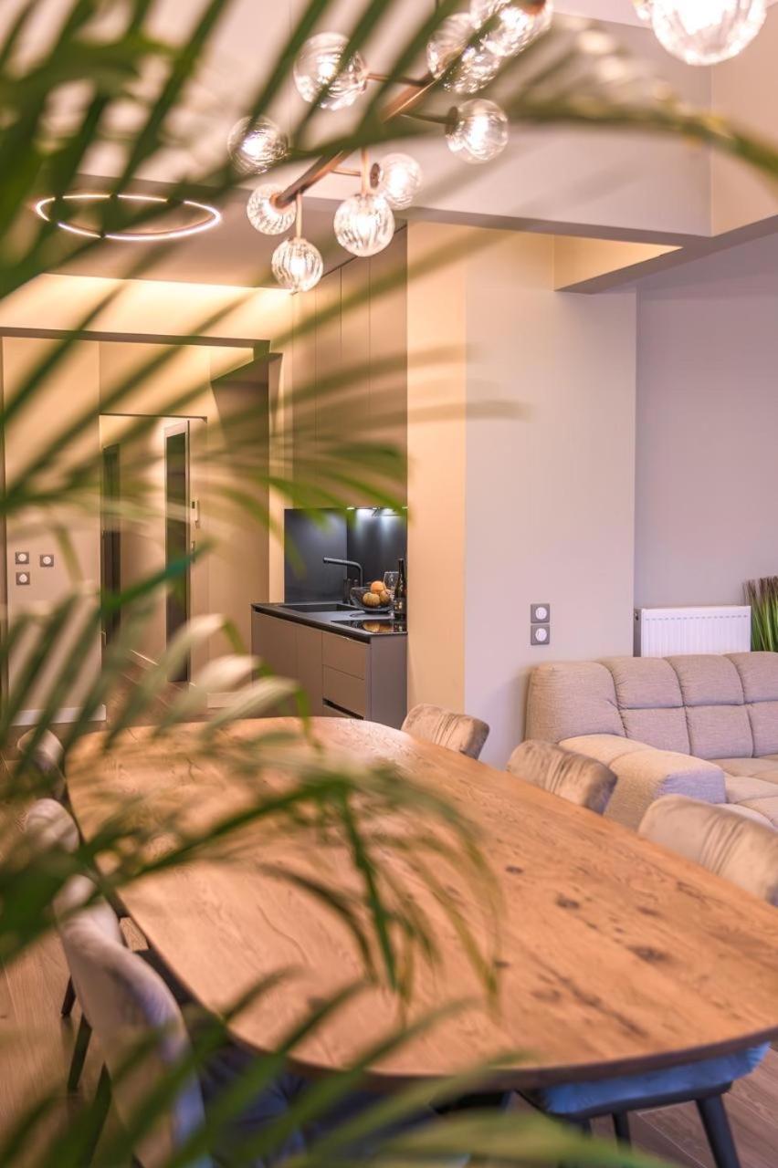 Iconic Salonica Suite Seafront Екстериор снимка