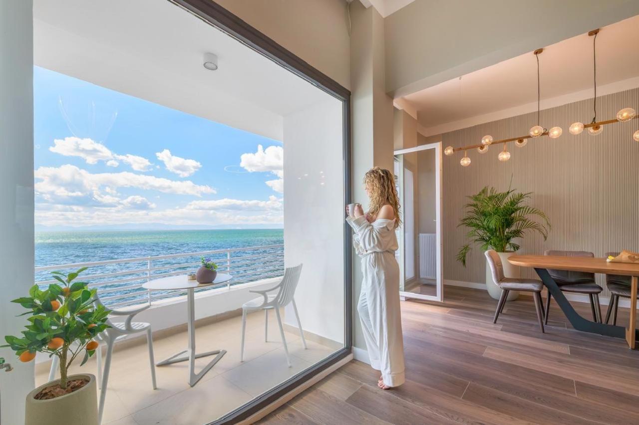 Iconic Salonica Suite Seafront Екстериор снимка