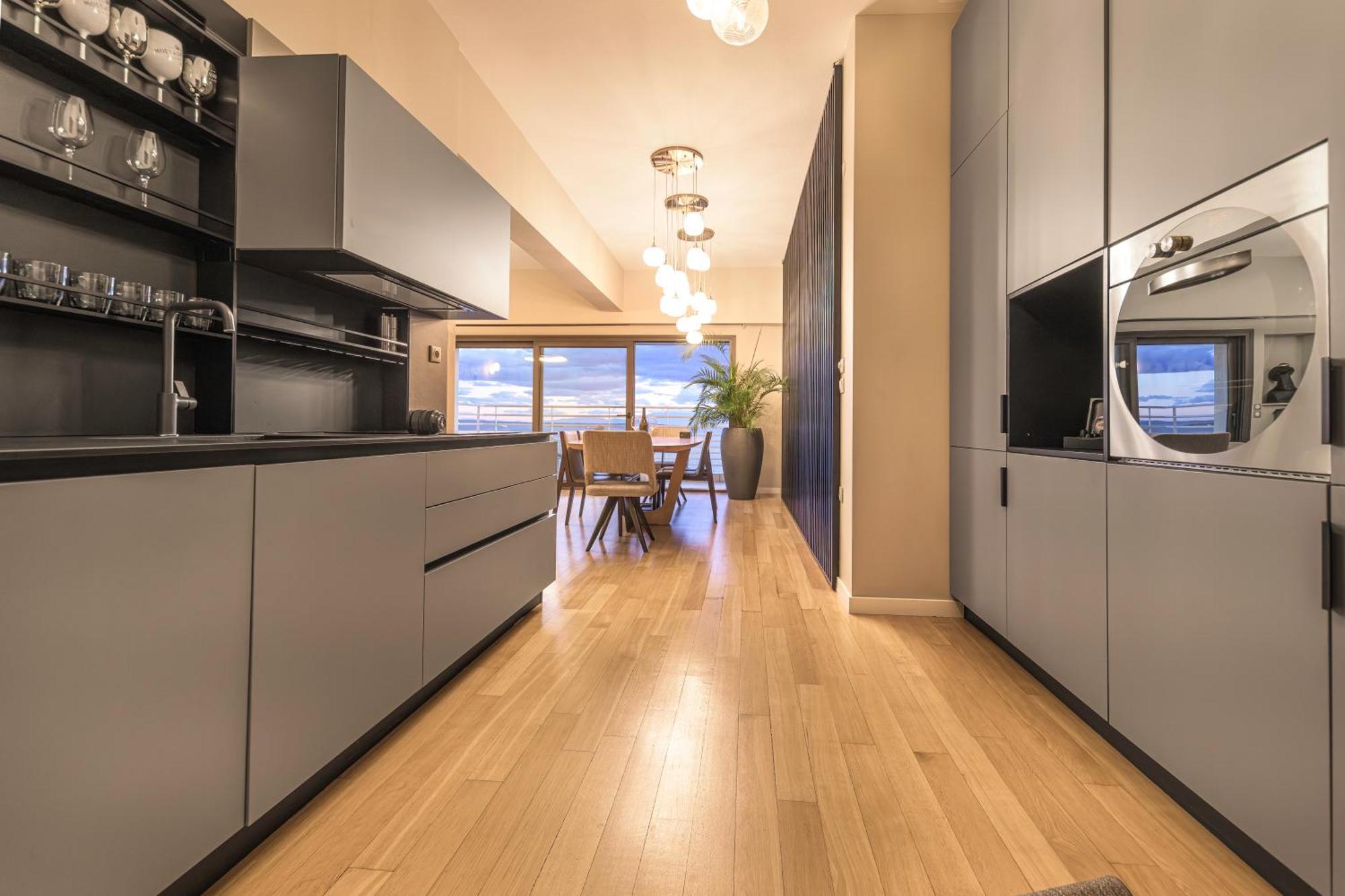 Iconic Salonica Suite Seafront Екстериор снимка
